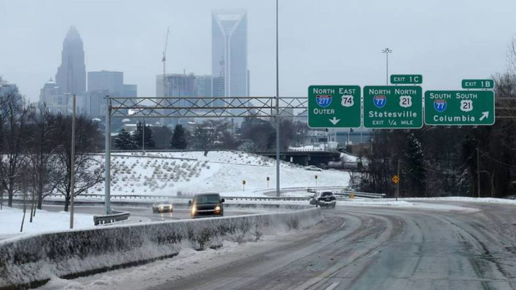 Picture of a North Carolina City during the winter.